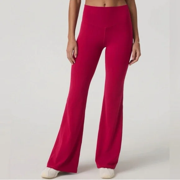 Women's Vuori AllTheForm™ Flare M-Long Strawberry NWT - Picture 2 of 7